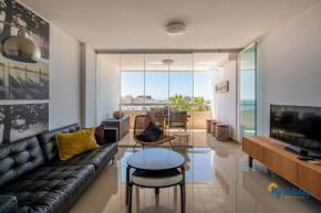 Esther's Sea View